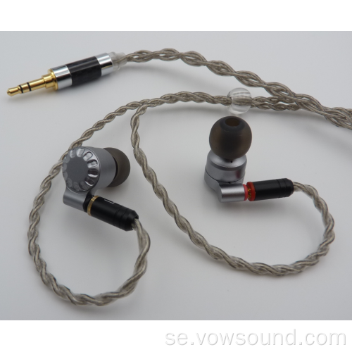 Högupplösta hörlurar / öronsnäckor med 3,5 mm guldkontakt
